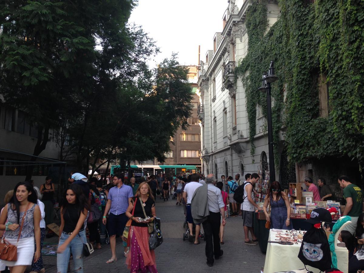Azzai Bellas Artes Santiago Kültér fotó