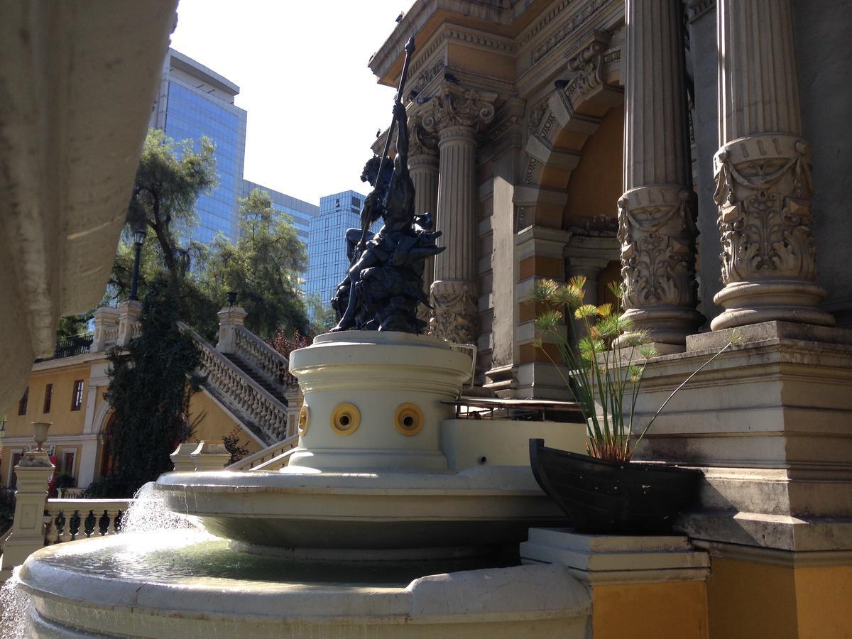 Azzai Bellas Artes Santiago Kültér fotó